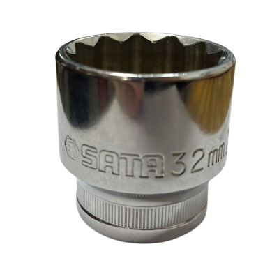 Tubo De 32Mm Con Encastre De 1/2 Corto Estriado